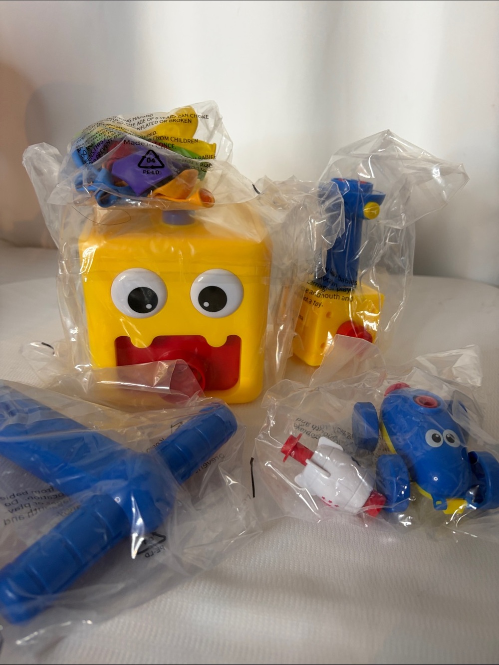 Balloon-Powered Flying Racing Set NIP - Picture 4 of 4